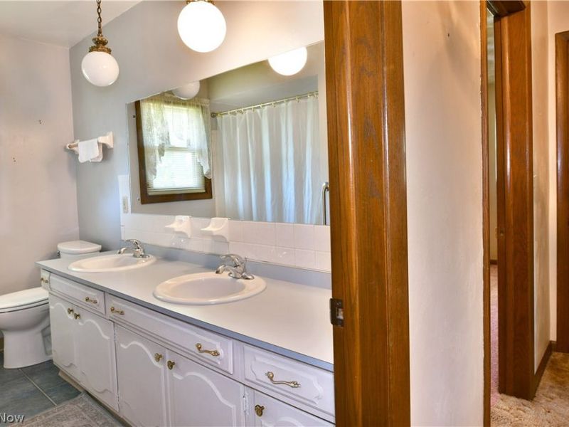 179 E Circle view Drive, New Middletown, OH 44442 Photo 27