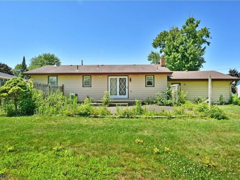 179 E Circle view Drive, New Middletown, OH 44442 Photo 42