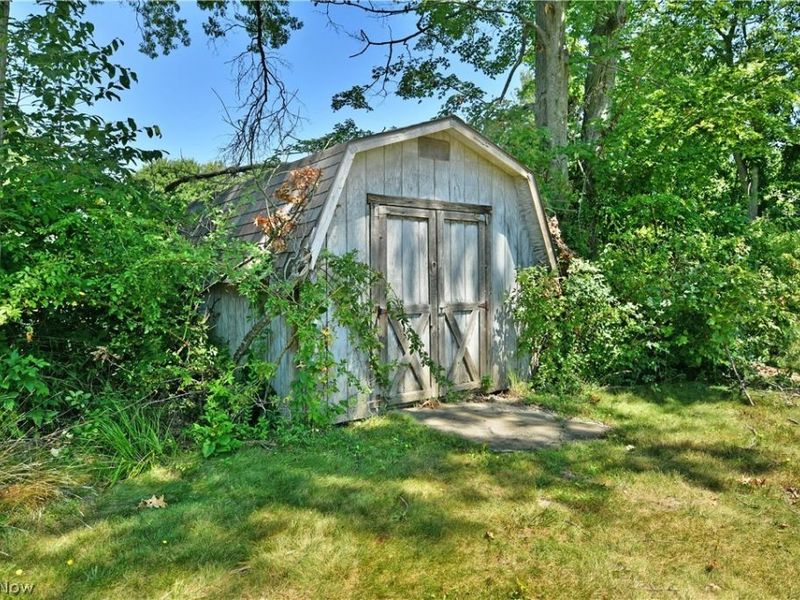 179 E Circle view Drive, New Middletown, OH 44442 Photo 43