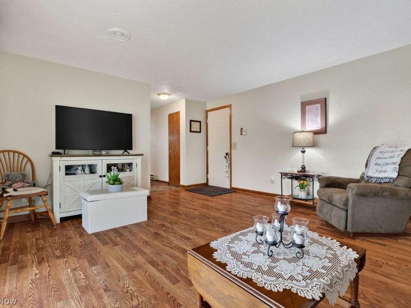 6570 Allandale Drive, Amherst, OH 44001 Photo 18