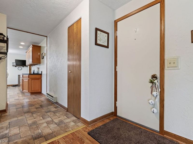 6570 Allandale Drive, Amherst, OH 44001 Photo 19