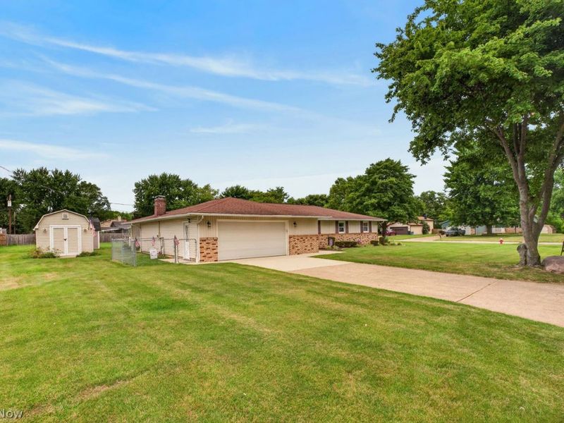 6570 Allandale Drive, Amherst, OH 44001 Photo 49