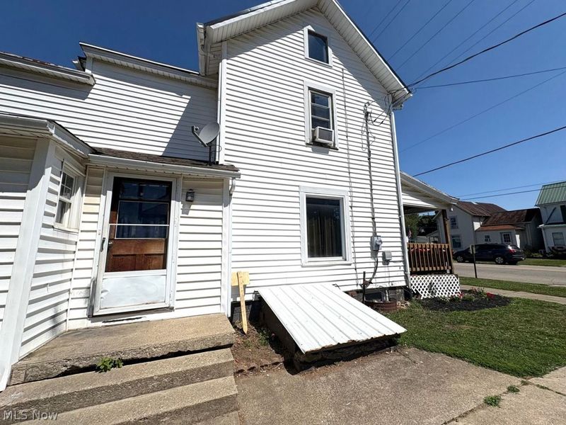 32 S High Street, Jeromesville, OH 44840 Photo 6