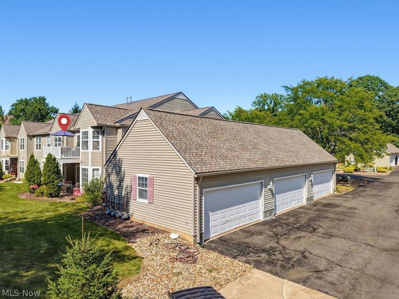 1005 Canyon View Road, Unit D, Sagamore Hills, OH 44067 Photo 2