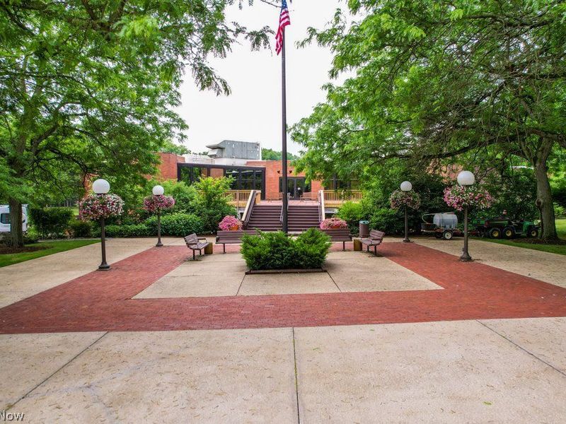1005 Canyon View Road, Unit D, Sagamore Hills, OH 44067 Photo 34