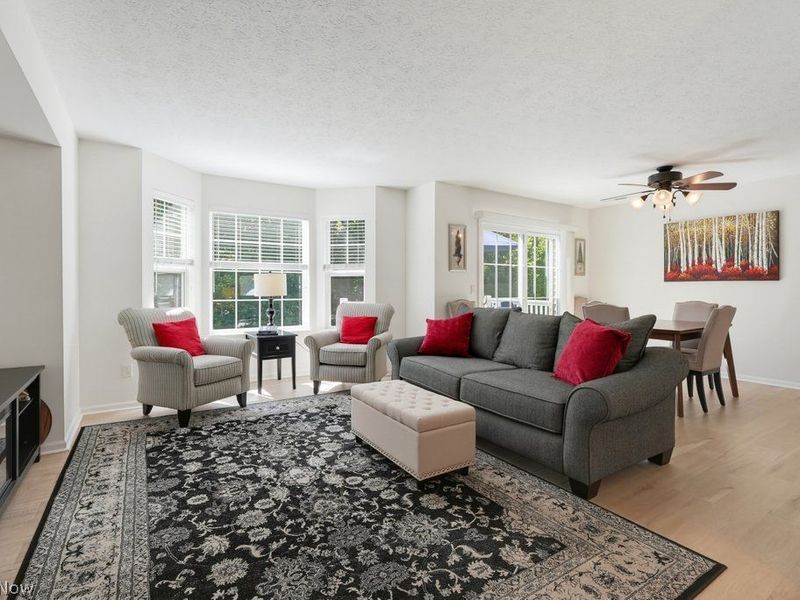 1005 Canyon View Road, Unit D, Sagamore Hills, OH 44067 Photo 4