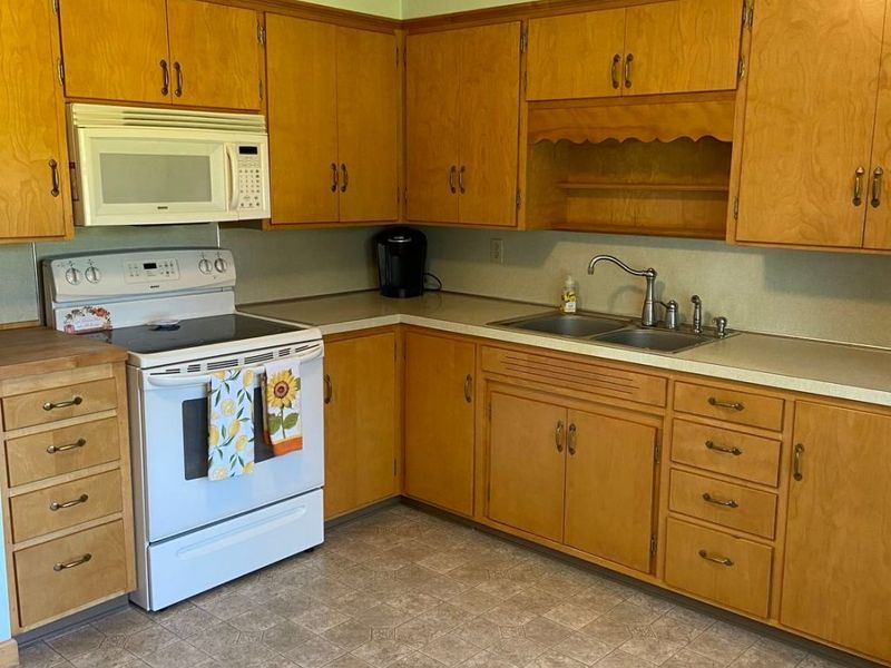771 Utica Avenue, Akron, OH 44312 Photo 17