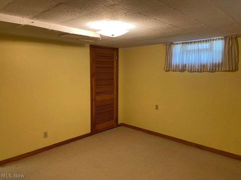 771 Utica Avenue, Akron, OH 44312 Photo 37