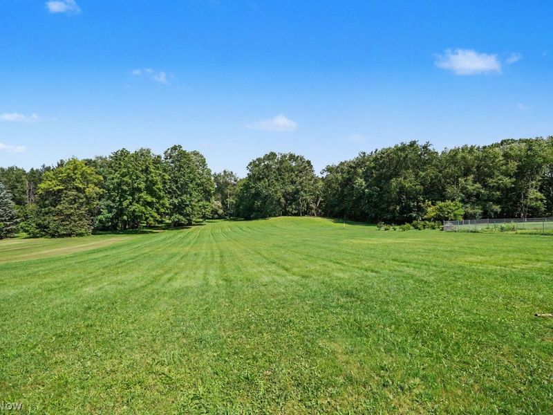 771 Utica Avenue, Akron, OH 44312 Photo 8