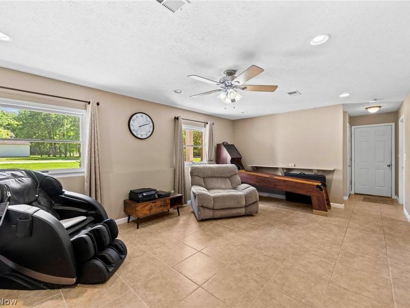 3755 Lyntz Townline Road SW, Lordstown, OH 44481 Photo 24