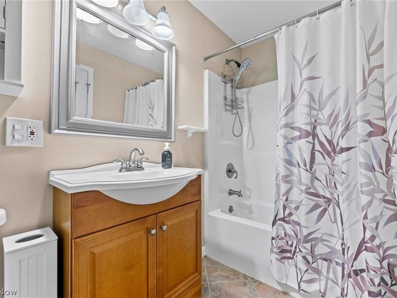 3755 Lyntz Townline Road SW, Lordstown, OH 44481 Photo 28