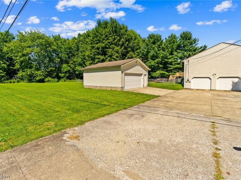 3755 Lyntz Townline Road SW, Lordstown, OH 44481 Photo 32