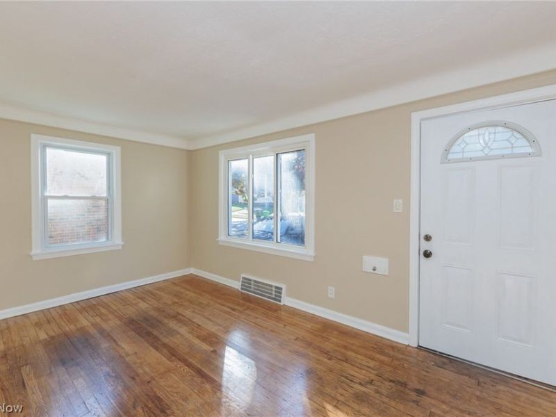 4169 Harwood Road, South Euclid, OH 44121 Photo 3