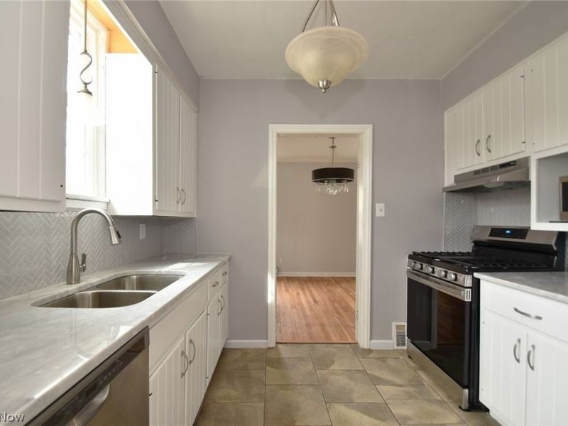 3720 Riedham Road, Shaker Heights, OH 44120 Photo 13