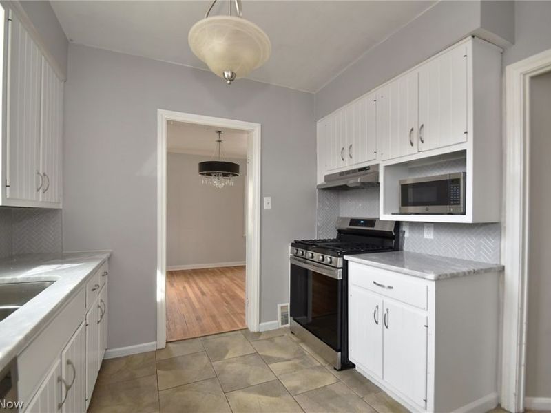 3720 Riedham Road, Shaker Heights, OH 44120 Photo 14