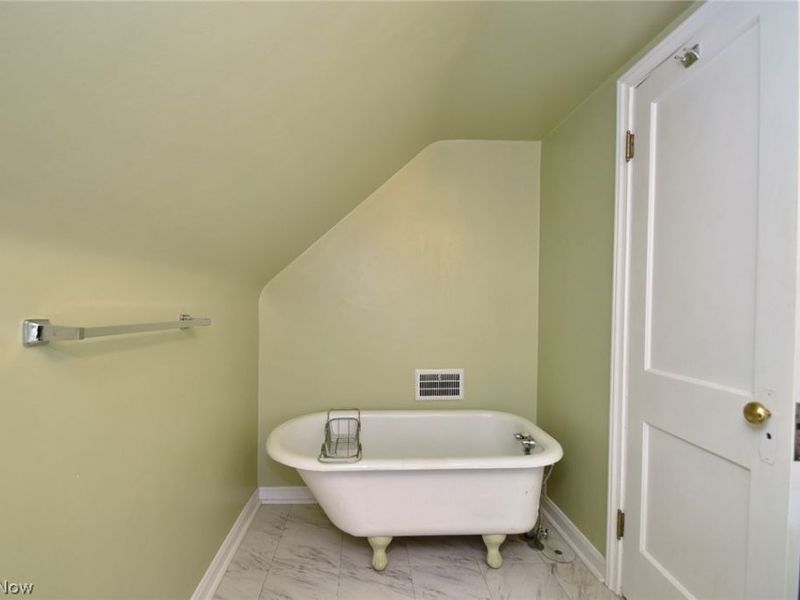 3720 Riedham Road, Shaker Heights, OH 44120 Photo 27