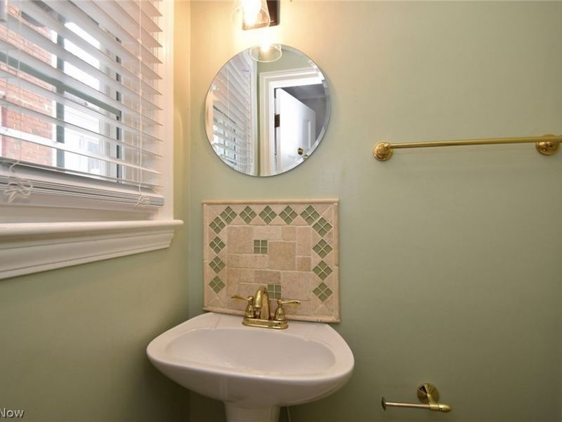 3720 Riedham Road, Shaker Heights, OH 44120 Photo 28