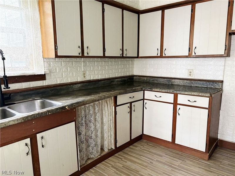 89 Groveland Street, Oberlin, OH 44074 Photo 3