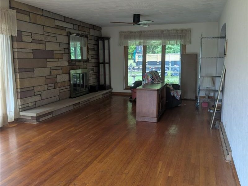 16251 John Avenue, East Liverpool, OH 43920 Photo 7