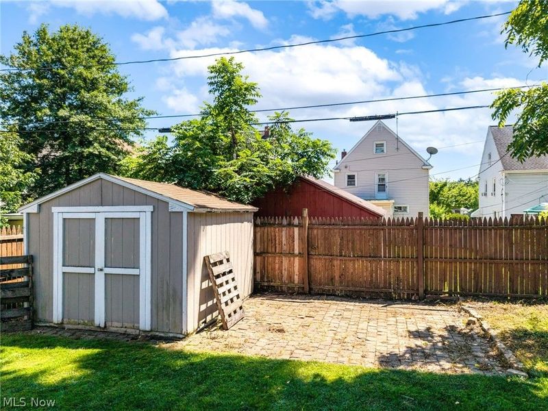420 Cypress Avenue, Akron, OH 44301 Photo 3