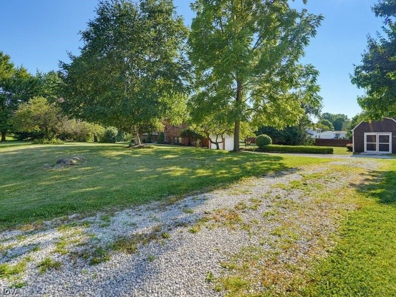 2190 Waterbury Drive, Uniontown, OH 44685 Photo 40