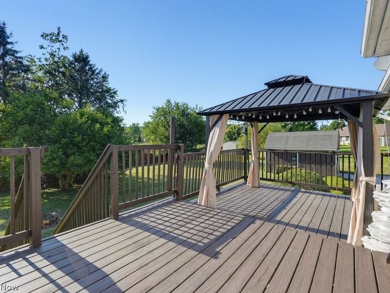 2190 Waterbury Drive, Uniontown, OH 44685 Photo 42