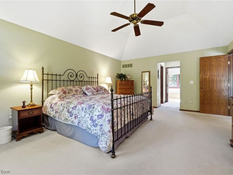 30911 Riviera Lane , Westlake, OH 44145 Photo 17