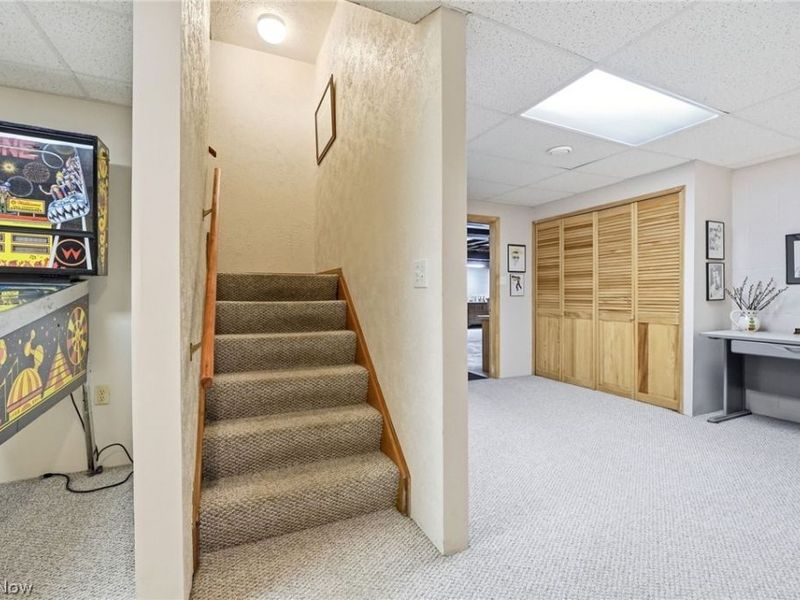30911 Riviera Lane , Westlake, OH 44145 Photo 28