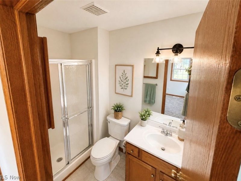 927 Pepperwood Drive, Wooster, OH 44691 Photo 12