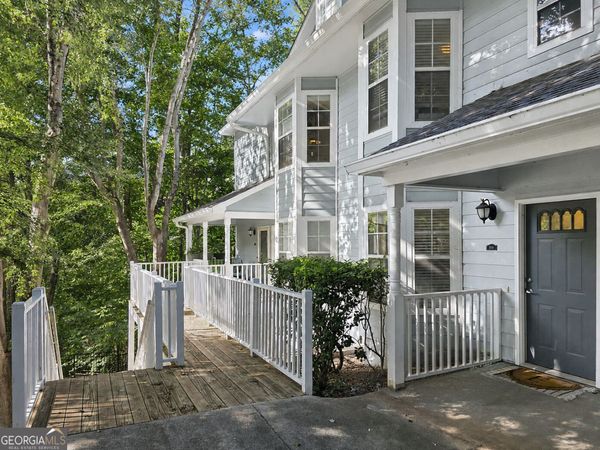 3940 Riverlook Parkway SE, Unit 203, Marietta, GA 30067