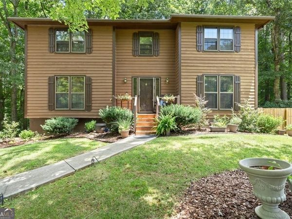 3973 Guilford Court NW, Lilburn, GA 30047