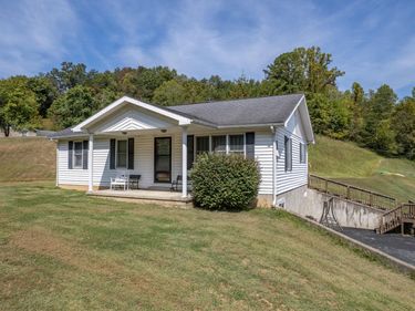 6194 Highway 460, West Liberty, KY 41472