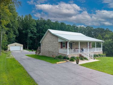 11871 W Highway 80 , Nancy, KY 42544