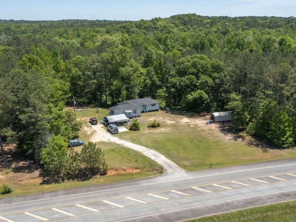 574 Warner Road, West Point, GA 31833