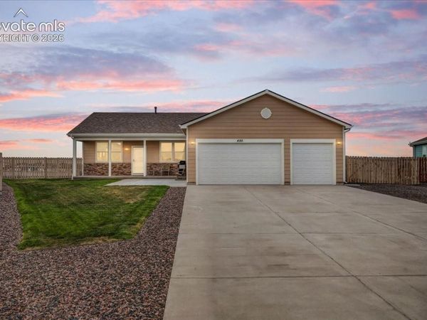 495 S 2nd Avenue, Deer Trail, CO 80105