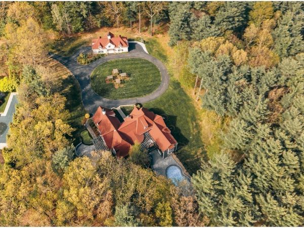 97 Fox Run, Bolton, MA 01740