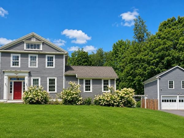 1572 Main Rd, Granville, MA 01034