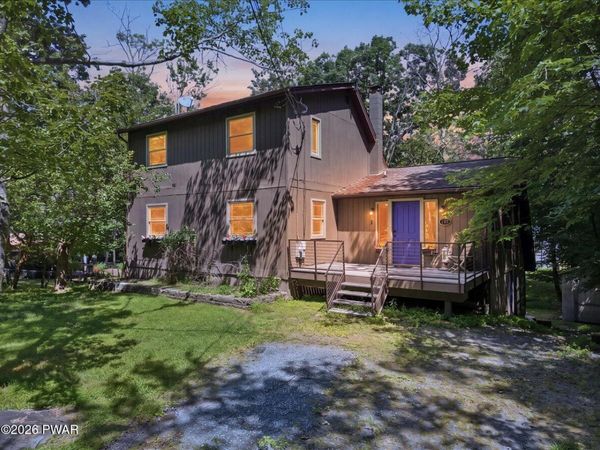 109 Buck Run Drive, Milford, PA 18337