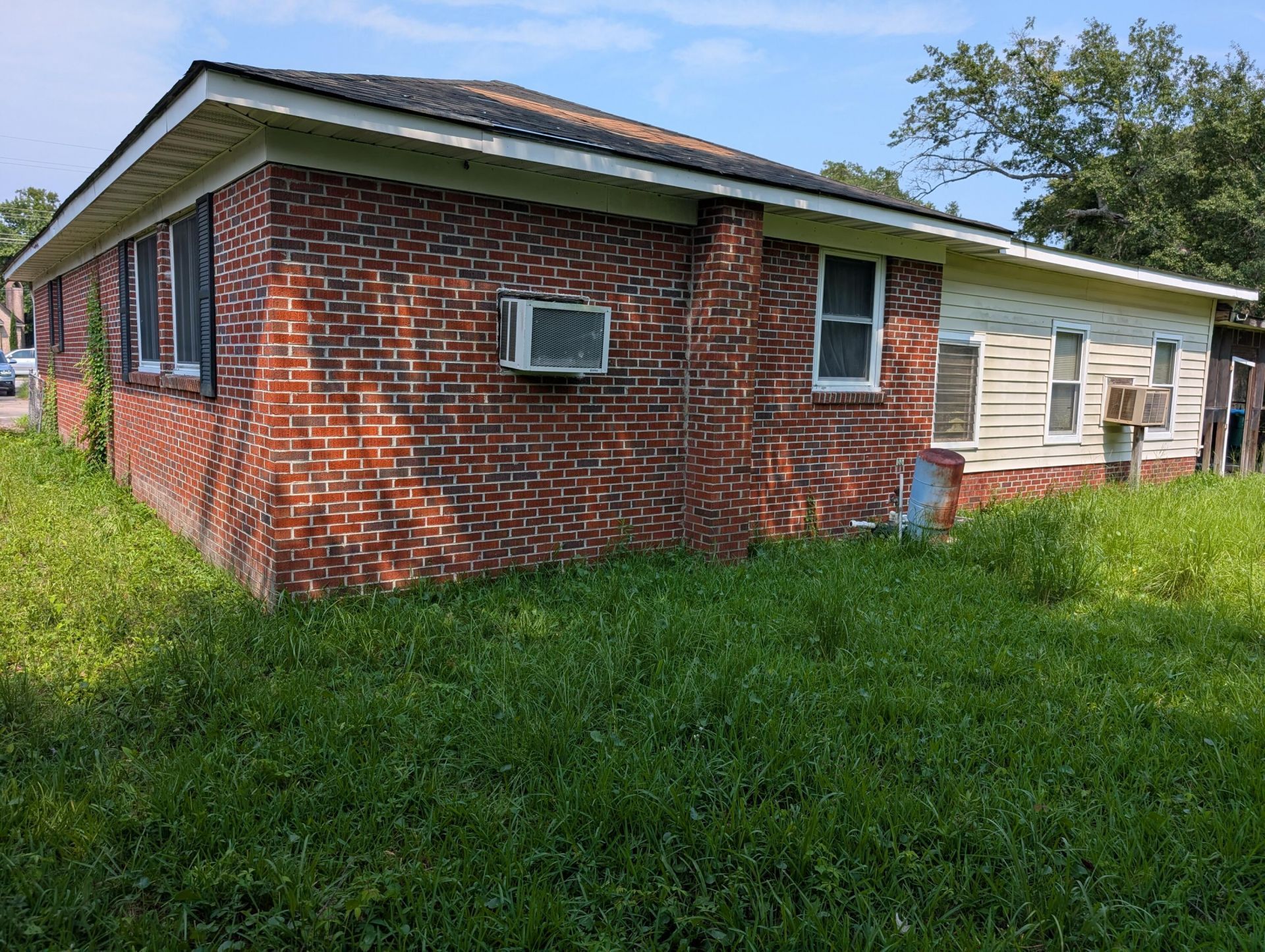 1235 Hamlin Road Photo 4