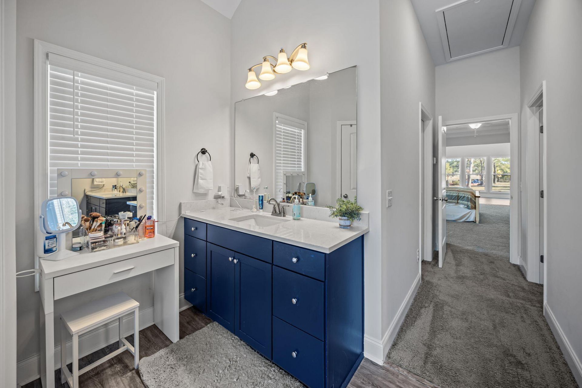 4802 Walking Horse Road Photo 16