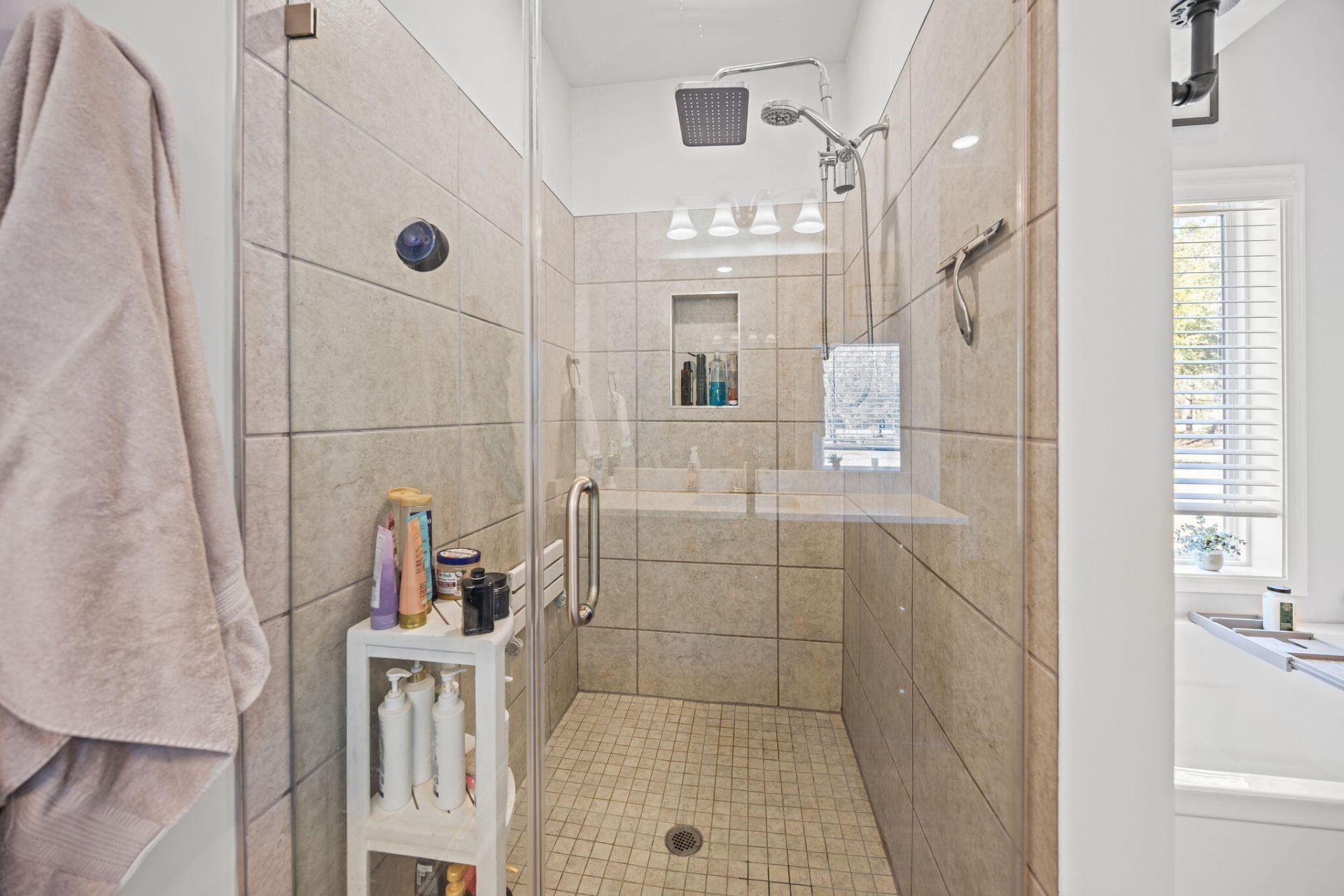 4802 Walking Horse Road Photo 17