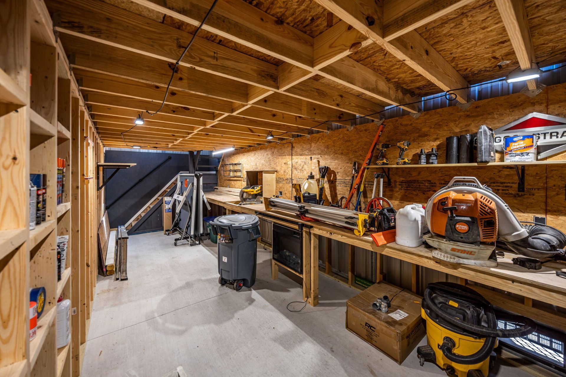 4802 Walking Horse Road Photo 23