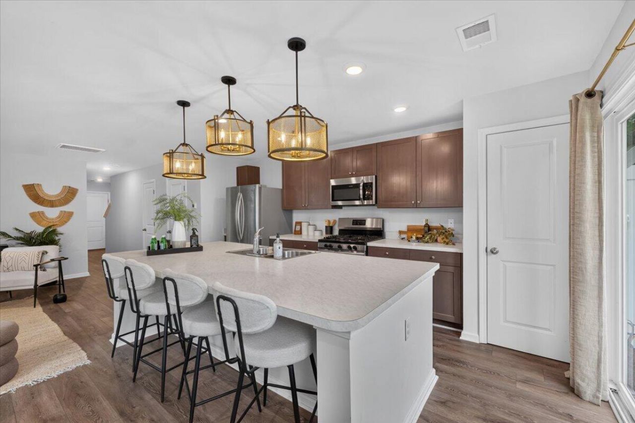 111 Cozy Nest Way Photo 10