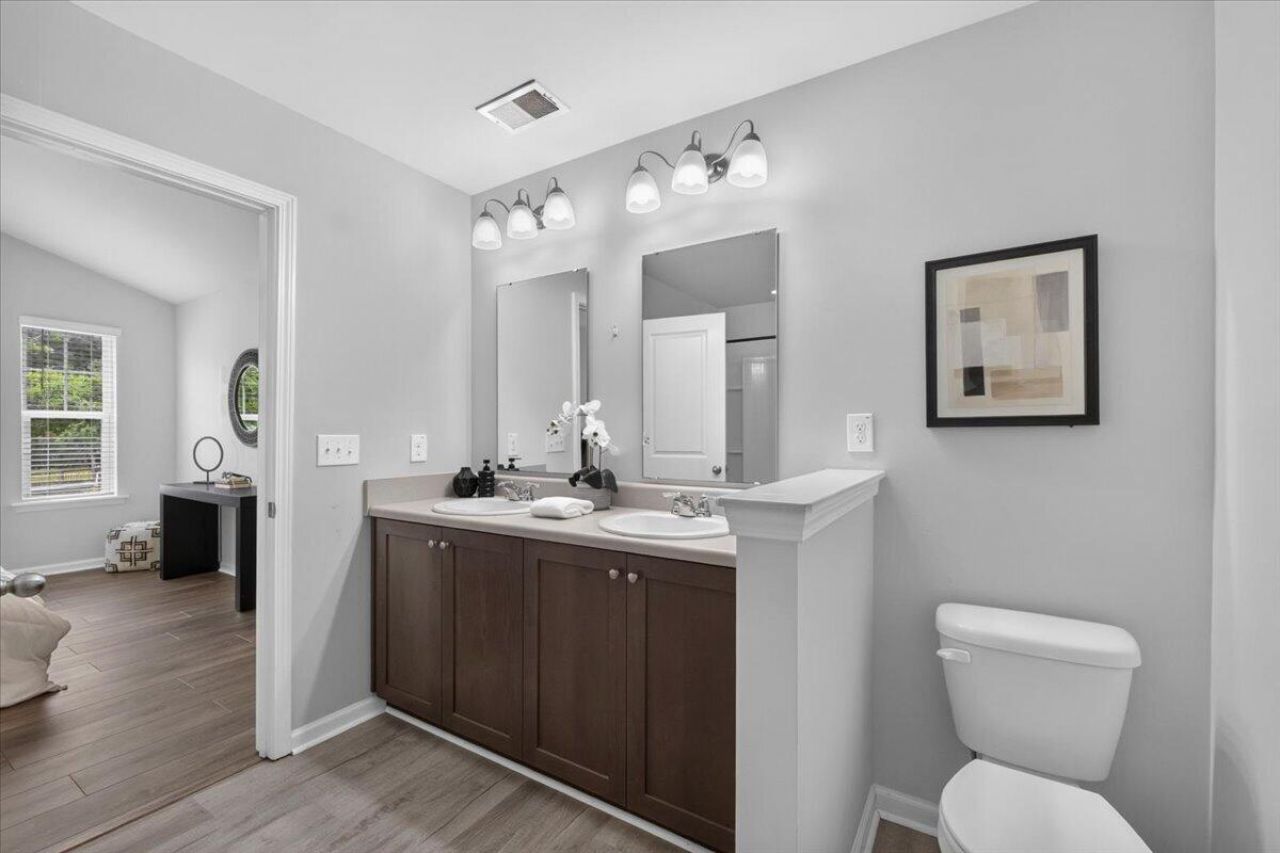 111 Cozy Nest Way Photo 24