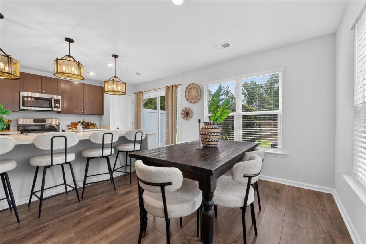 111 Cozy Nest Way Photo 8