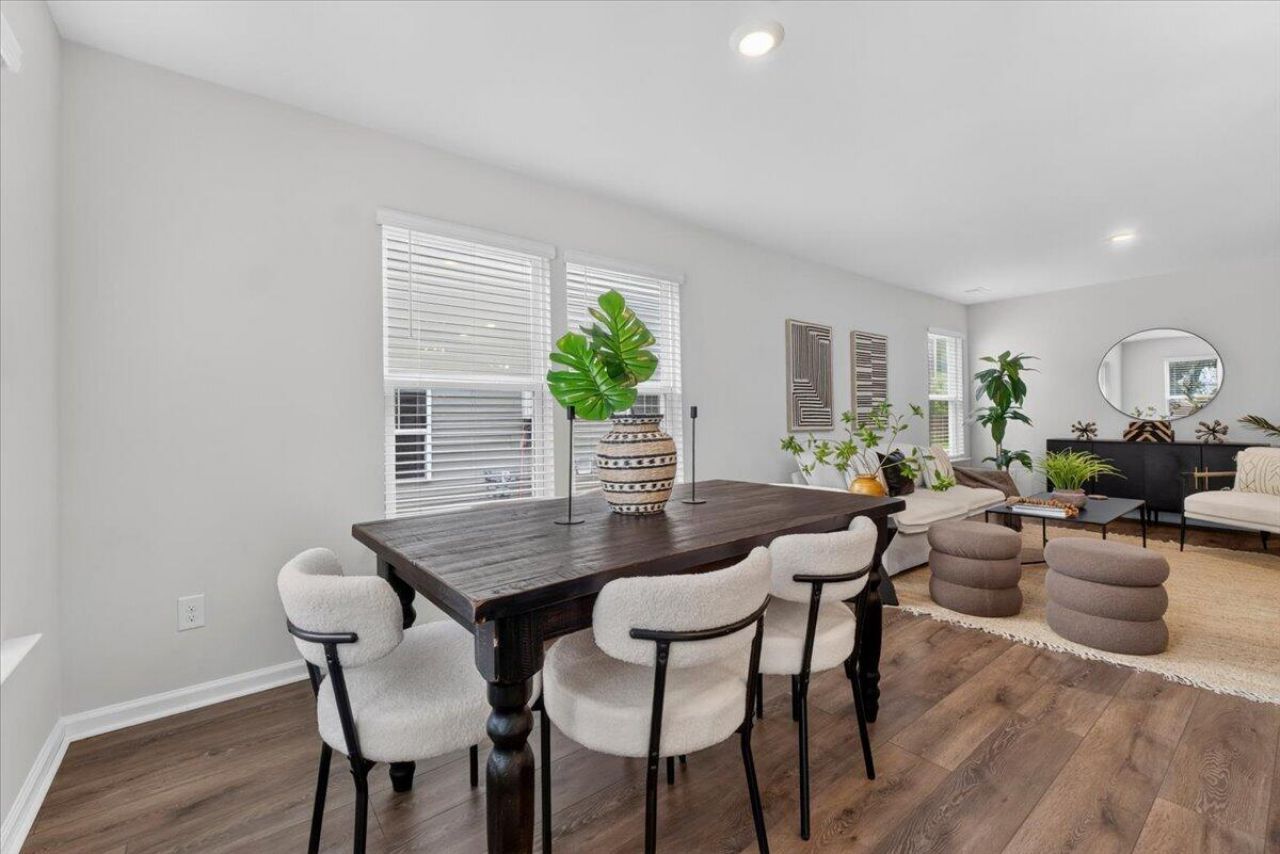 111 Cozy Nest Way Photo 9