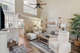 8089 Shadow Oak Drive photo 4