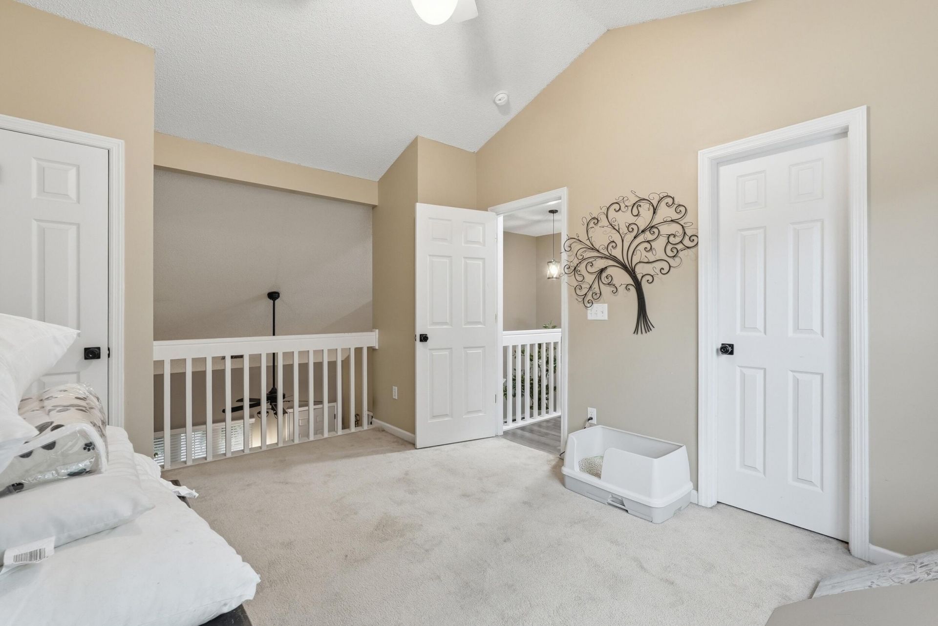 8089 Shadow Oak Drive Photo 28