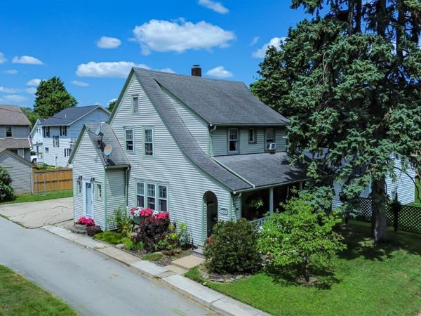 1056 Rawson Place, Fremont, OH 43420