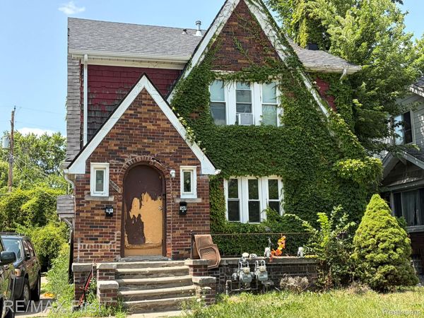 5081 Somerset Avenue, Detroit, Mi 48224